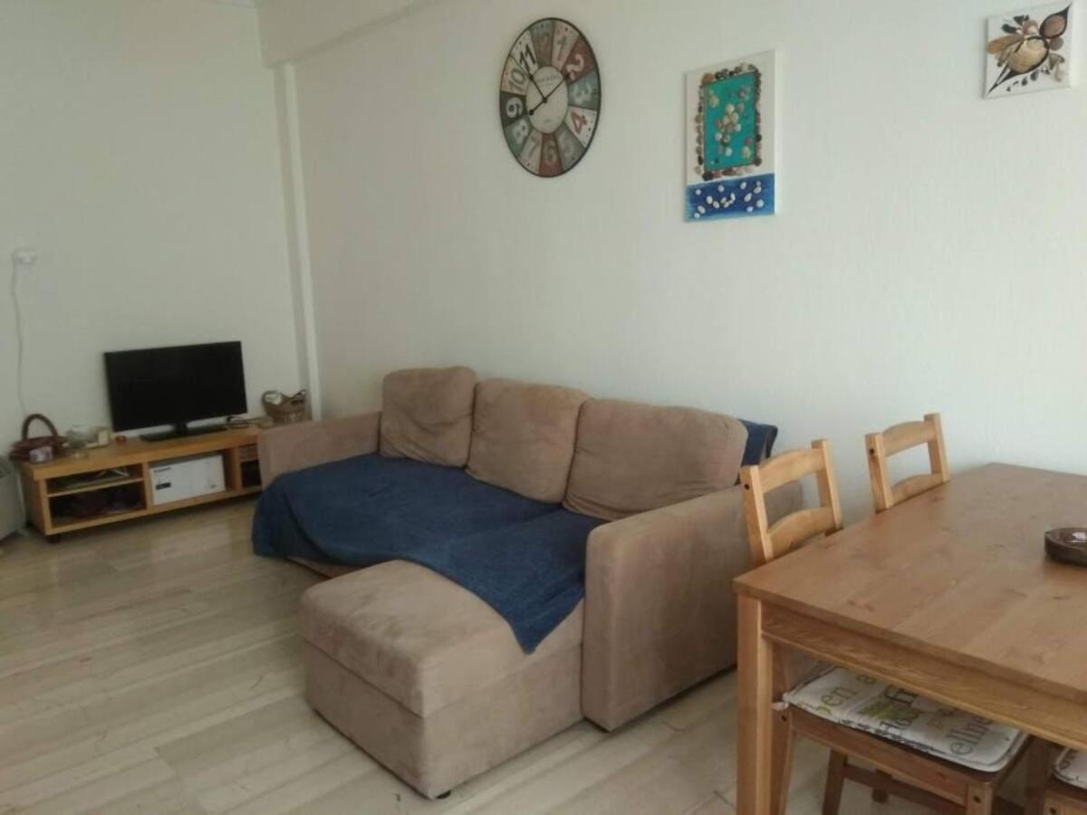 Square 2 Apartment โคโมทินี ภายนอก รูปภาพ
